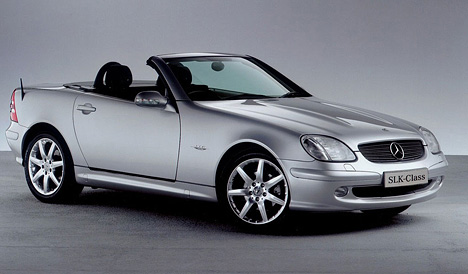 Mercedes SLK-class (R170) — спортивный, лёгкий, короткий.