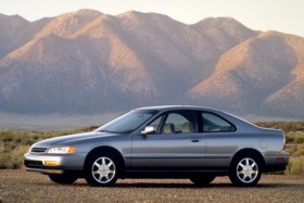 Автомобиль Honda Accord Coupe 1994 модельного года
