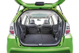 Автомобиль Honda Jazz Hybrid Автомобиль Honda Jazz Hybrid