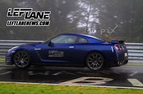 Автомобиль Nissan GT-R 2012 модельного года