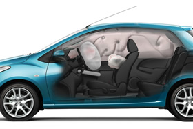Автомобиль Mazda2