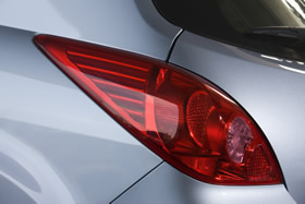 Автомобиль Nissan Tiida Автомобиль Nissan Tiida