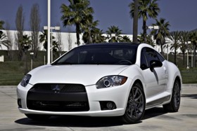 Автомобиль Mitsubishi Eclipse SE