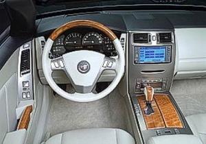 Cadillac XLR и Ford F-150 победили в конкурсе 'Лучший автомобильный интерьер года'