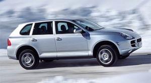 Porsche достраивает гибридную версию внедорожника Cayenne