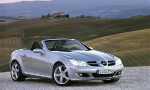 Первые подробности о Mercedes SLK нового поколения