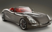 Британцы построили спорткар с 6,6-литровым дизелем V8