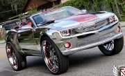 Chevrolet Camaro SS взгромоздили на 32-дюймовые колеса