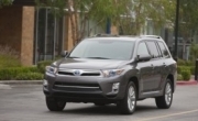 Не для продаж в России: обновленный Highlander Hybrid